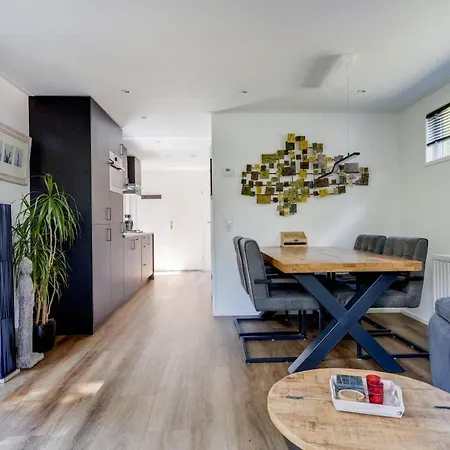 Mooi Voorzien Alle Gemakken Holiday home *